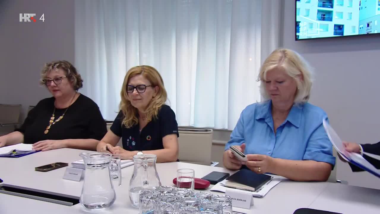 HRT4