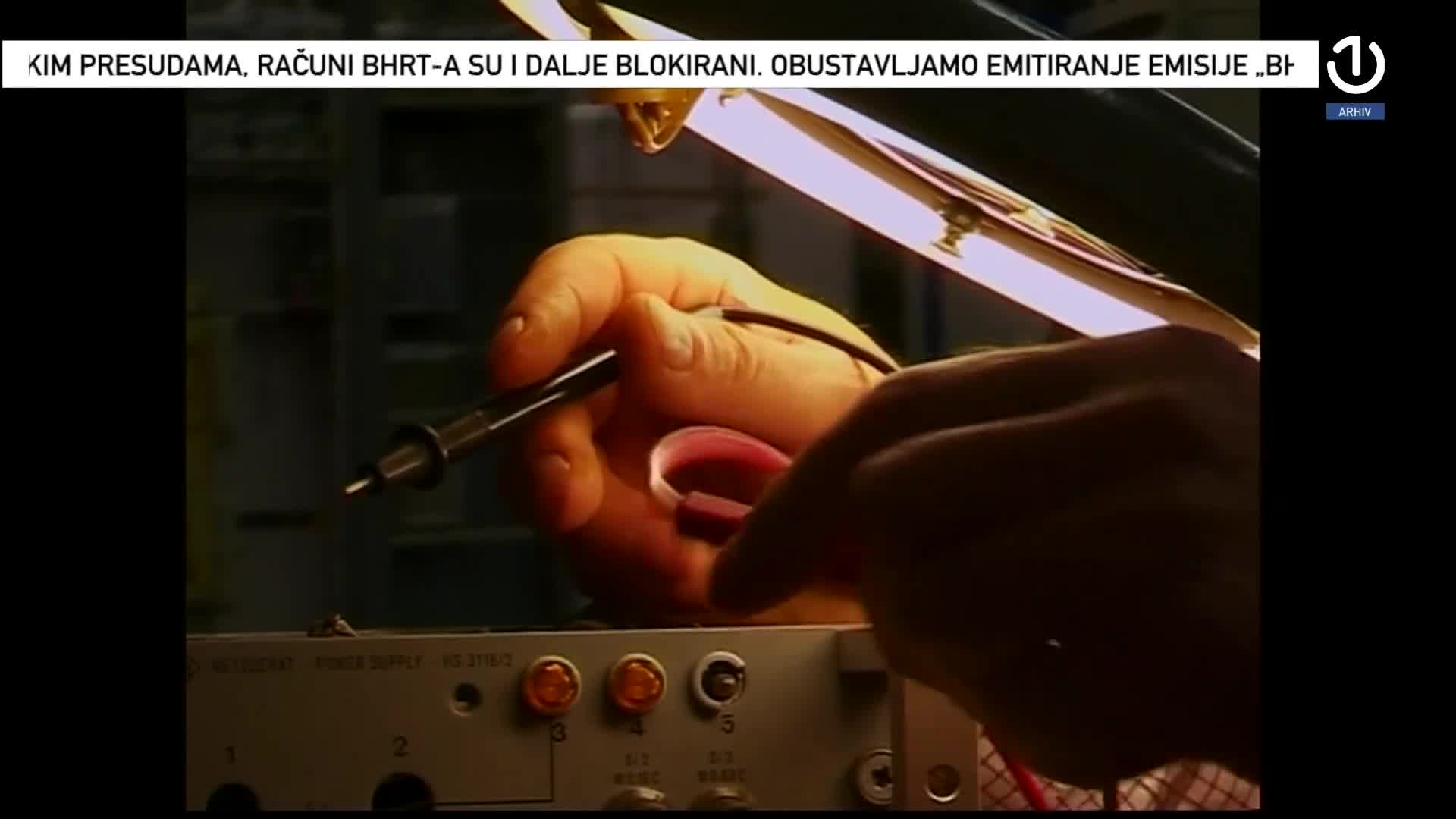 BHT