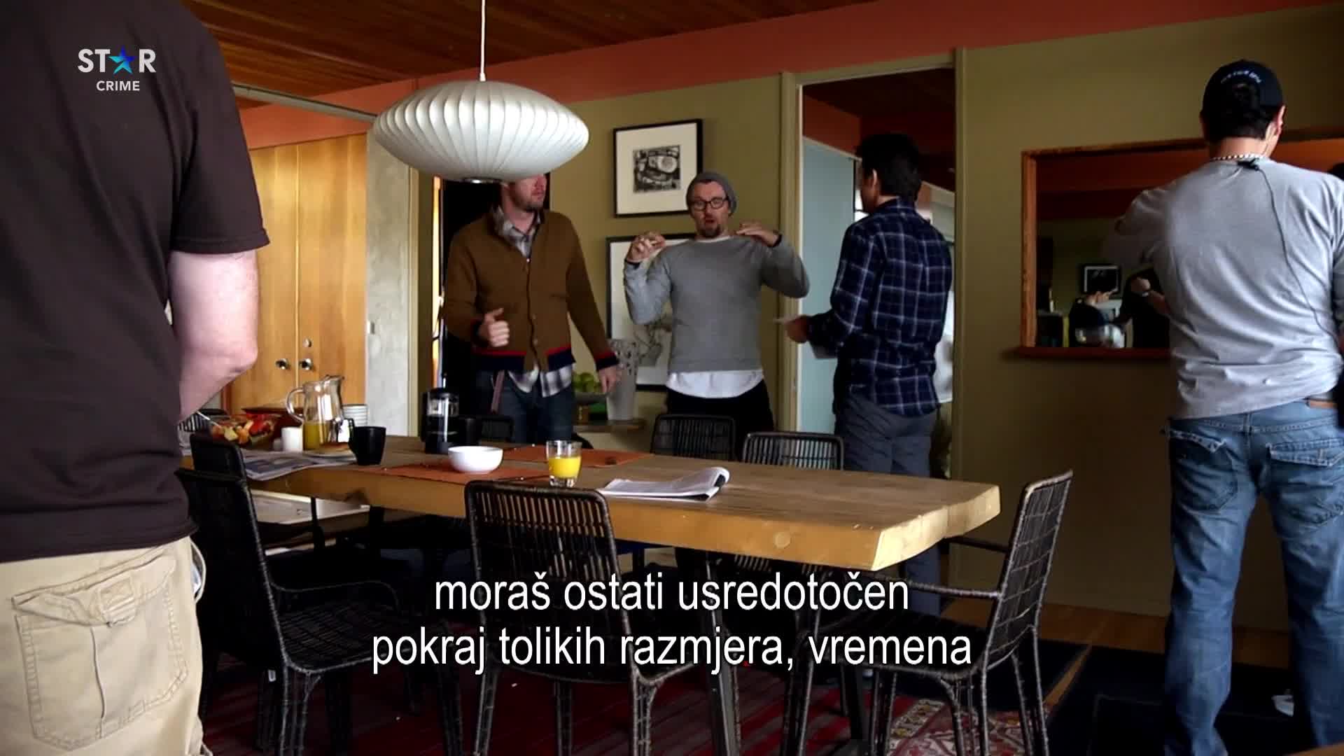 Premium18