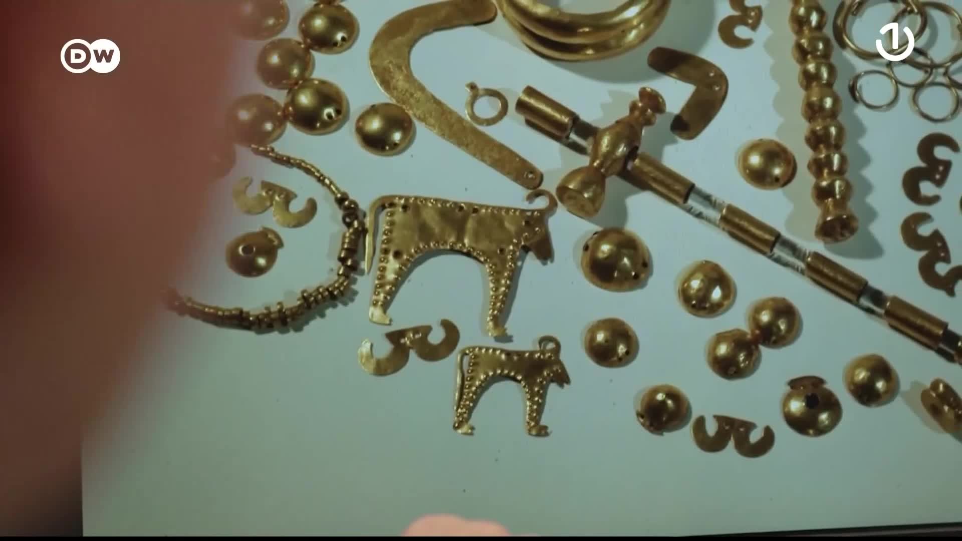 BHT