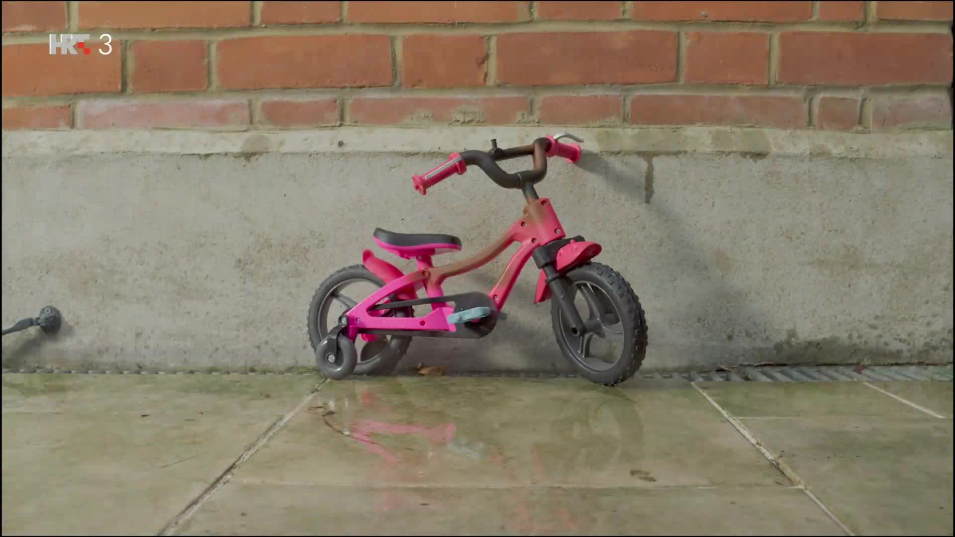 HRT3
